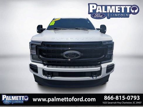 Used 2022 Ford F250 Lariat w/ Black Appearance Pkg AWD/4WD image 8