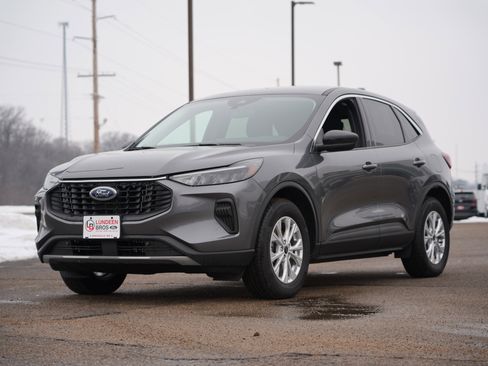 Used 2024 Ford Escape Active w/ Tech Pack #1 image 8