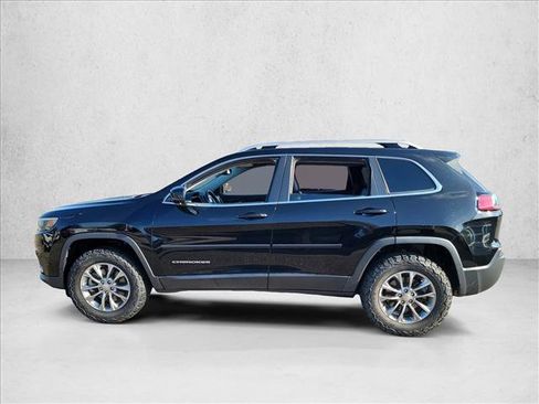 Used 2019 Jeep Cherokee Latitude Plus w/ Comfort/Convenience Group image 8