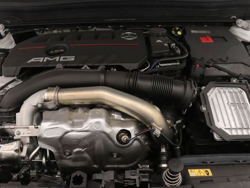 New 2026 Mercedes-Benz GLB 35 AMG 4MATIC image 9