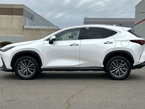 Used 2025 Lexus NX 350h AWD w/ Accessory Package (2T) image 9