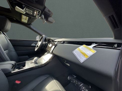 New 2026 Land Rover Range Rover Velar S image 24