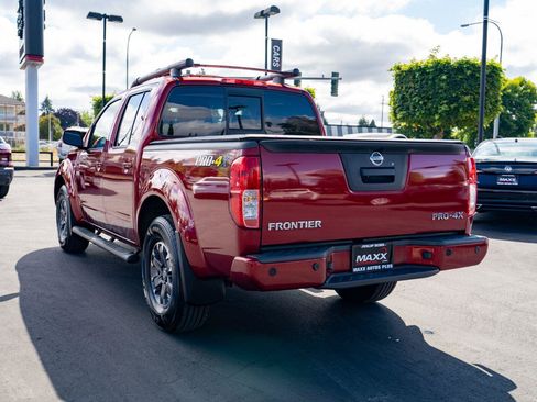Used 2017 Nissan Frontier PRO-4X w/ Pro-4x Luxury Package AWD/4WD image 11