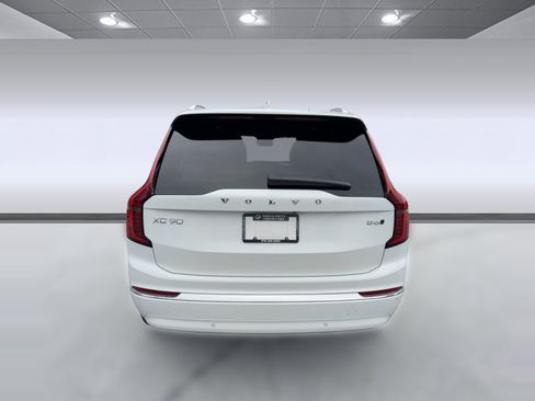 New 2026 Volvo XC90 B6 Ultra image 10