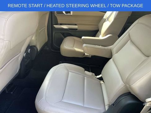 Used 2021 Ford Explorer XLT w/ Equipment Group 202A RWD image 12
