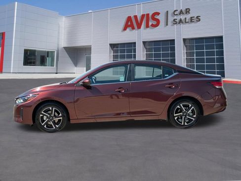Used 2025 Nissan Sentra SV FWD image 8