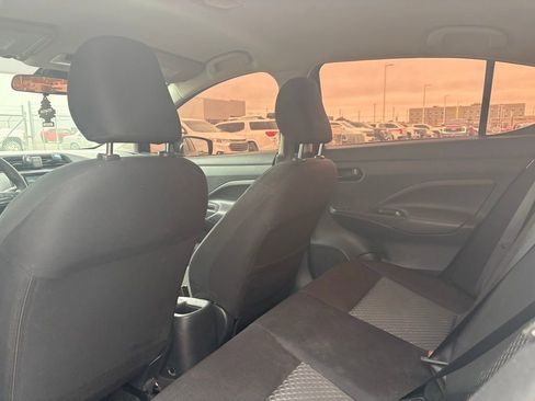 Used 2024 Nissan Versa S w/ Trunk Package FWD image 8