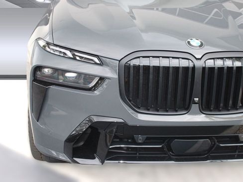 New 2026 BMW X7 xDrive40i w/ M Sport Package image 11
