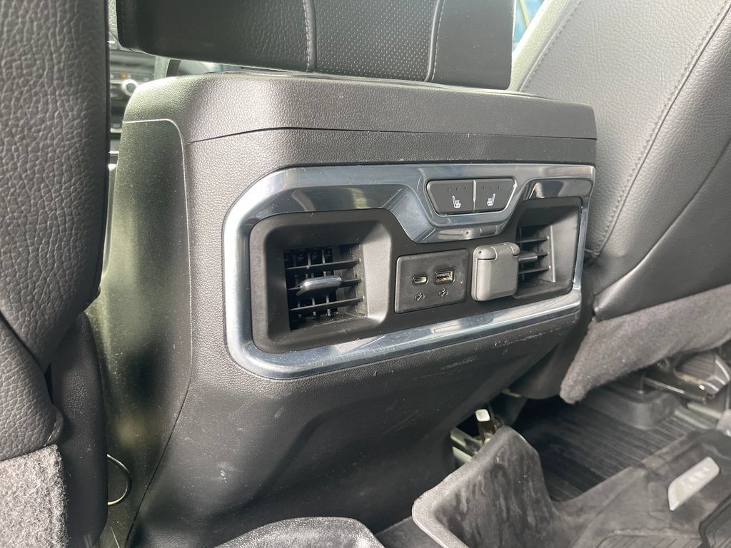Used 2020 GMC Sierra 3500 Denali w/ Denali Ultimate Package AWD/4WD image 30
