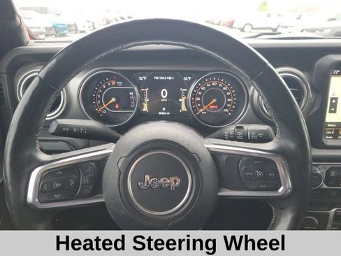 Used 2018 Jeep Wrangler Unlimited Sahara image 14