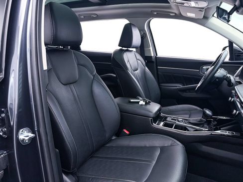 Certified 2024 Kia Sorento SX AWD/4WD image 38