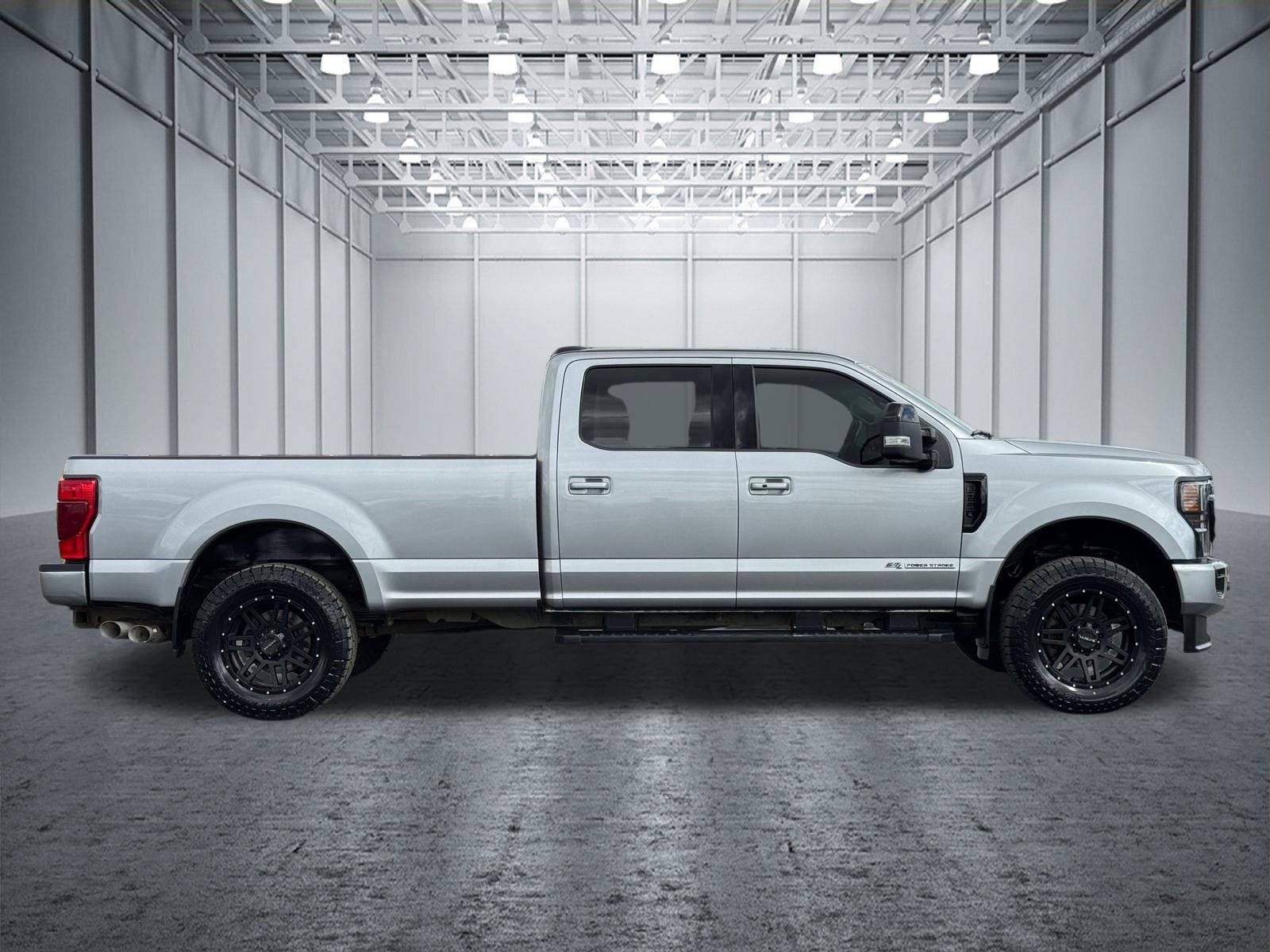Used 2022 Ford F250 Lariat w/ Black Appearance Package AWD/4WD image 5