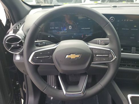 New 2026 Chevrolet Equinox LT w/ Convenience Package II FWD image 29