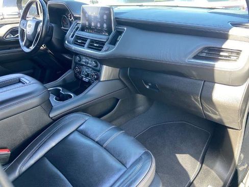 Used 2021 Chevrolet Tahoe RST w/ Luxury Package image 25