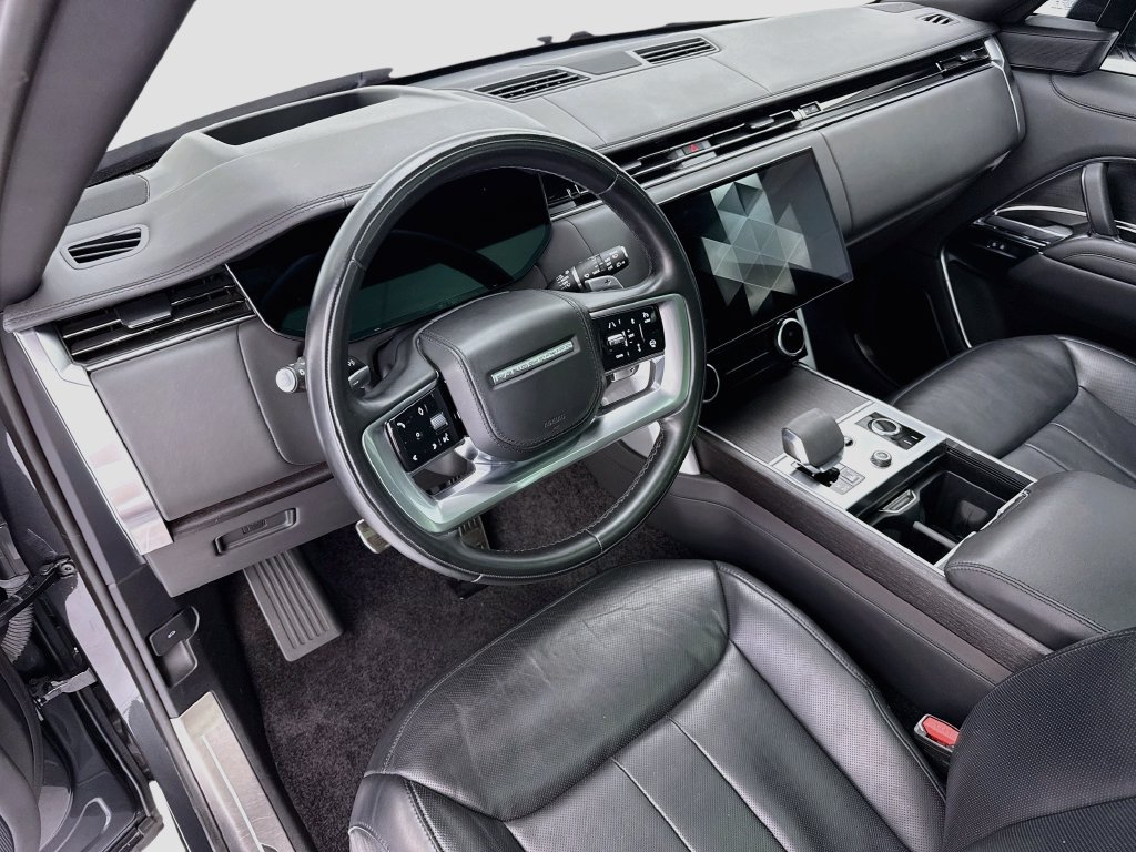 Used 2023 Land Rover Range Rover Long Wheelbase Autobiography AWD/4WD image 9