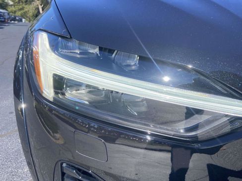 Certified 2025 Volvo XC60 T8 Polestar image 4