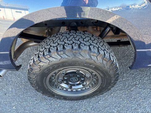 Used 2016 Ford F150 XLT w/ Equipment Group 302A Luxury image 10