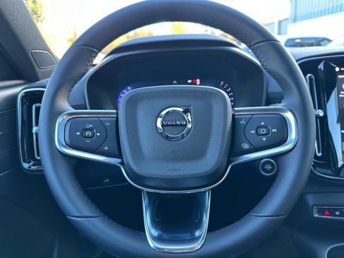 New 2026 Volvo XC40 B5 Ultra w/ Climate Package image 24