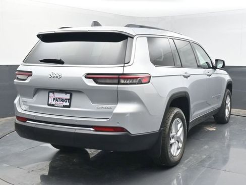 Used 2025 Jeep Grand Cherokee L Laredo w/ MOPAR Finishing Package AWD/4WD image 5