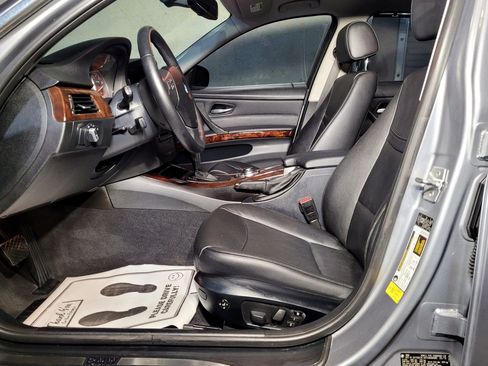 Used 2011 BMW 335i xDrive Sedan image 20