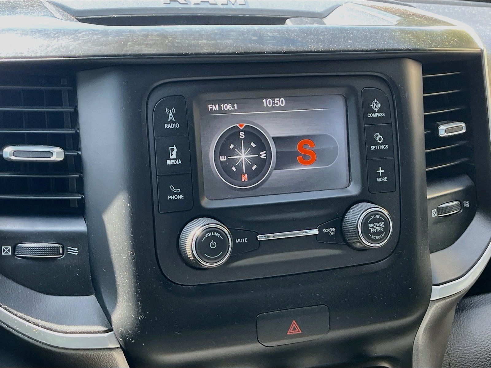 Used 2019 RAM 1500 Big Horn RWD image 13