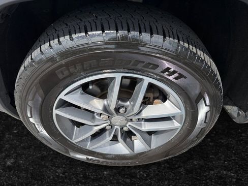 Used 2018 Jeep Grand Cherokee Limited AWD/4WD image 21