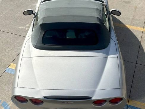 Used 2007 Chevrolet Corvette Convertible w/ Preferred Equipment Group image 24