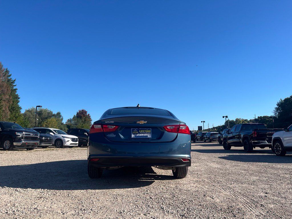 Used 2024 Chevrolet Malibu LS FWD image 8