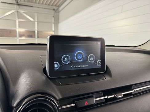 Used 2018 Toyota Yaris iA image 17