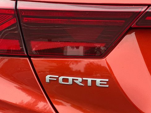 Used 2023 Kia Forte LXS w/ LXS Technology Package image 47