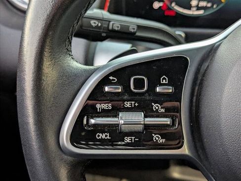 Certified 2022 Mercedes-Benz GLB 250 GLB 250 image 12