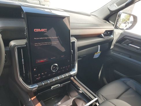 New 2026 GMC Yukon Denali RWD image 26