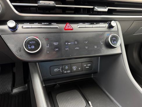 Used 2024 Hyundai Sonata SEL FWD image 24