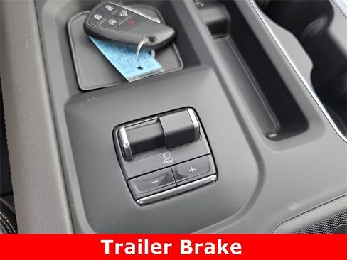 Used 2024 GMC Sierra 3500 Denali w/ Denali Reserve Package image 31