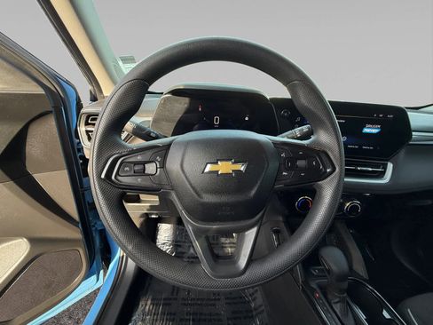 Used 2024 Chevrolet TrailBlazer LT image 12
