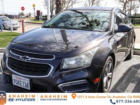 Used 2015 Chevrolet Cruze LT image 1