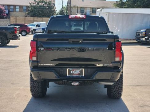 Used 2026 Chevrolet Colorado ZR2 AWD/4WD image 15
