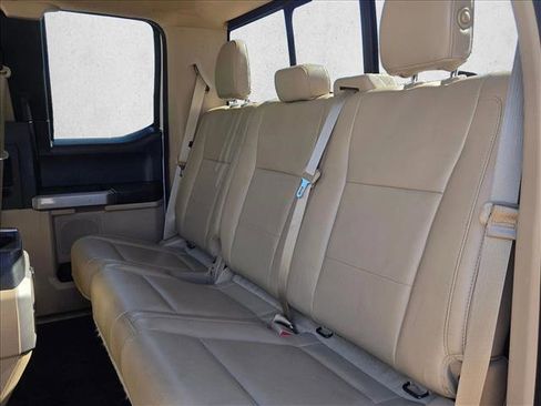 Used 2015 Ford F150 Lariat w/ Equipment Group 502A Luxury image 19