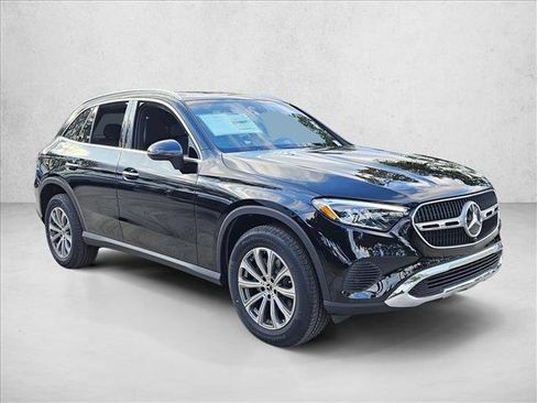 Used 2026 Mercedes-Benz GLC 300 image 7