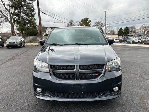 Used 2014 Dodge Grand Caravan R/T w/ Driver Convenience Group image 2