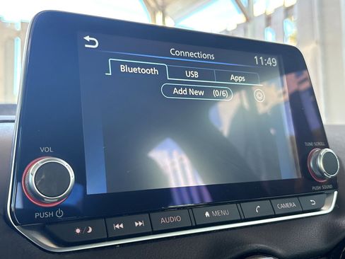 Used 2024 Nissan Sentra SV w/ Trunk Package image 7