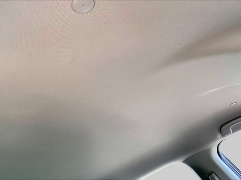 Used 2025 Honda CR-V LX image 14