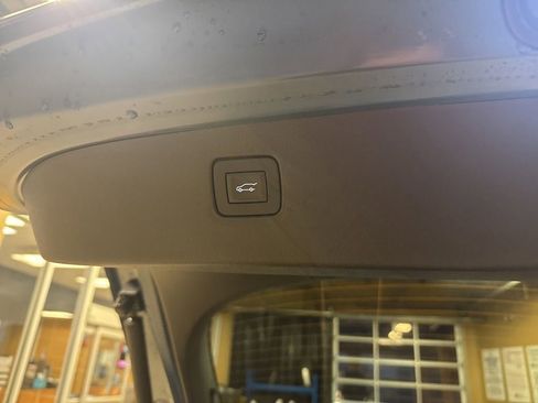 New 2026 Buick Envista Sport Touring w/ Convenience I Package FWD image 44