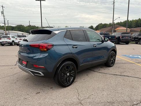 Used 2024 Buick Encore GX Preferred AWD/4WD image 6