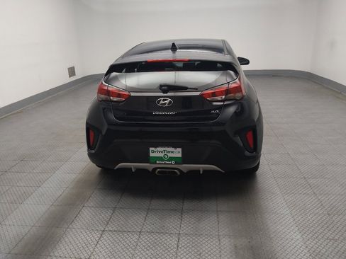 Used 2019 Hyundai Veloster 2.0 FWD image 7