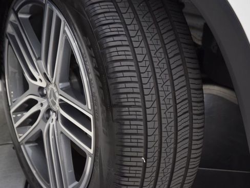 Used 2025 Mercedes-Benz GLS 450 4MATIC image 29