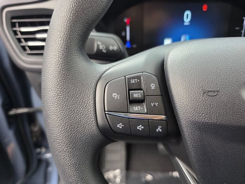 Used 2026 Ford Escape Active w/ Tech Pack #1 FWD image 18