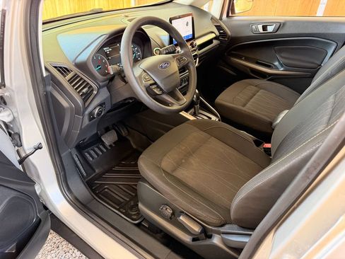 Used 2021 Ford EcoSport SE FWD image 2