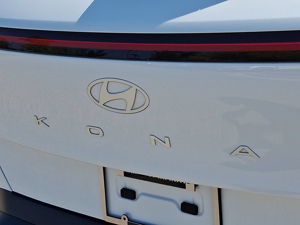 Used 2024 Hyundai Kona SEL w/ Convenience Package FWD image 30
