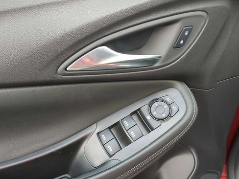 Used 2023 Buick Encore GX Preferred w/ Cold Weather Comfort Package AWD/4WD image 12